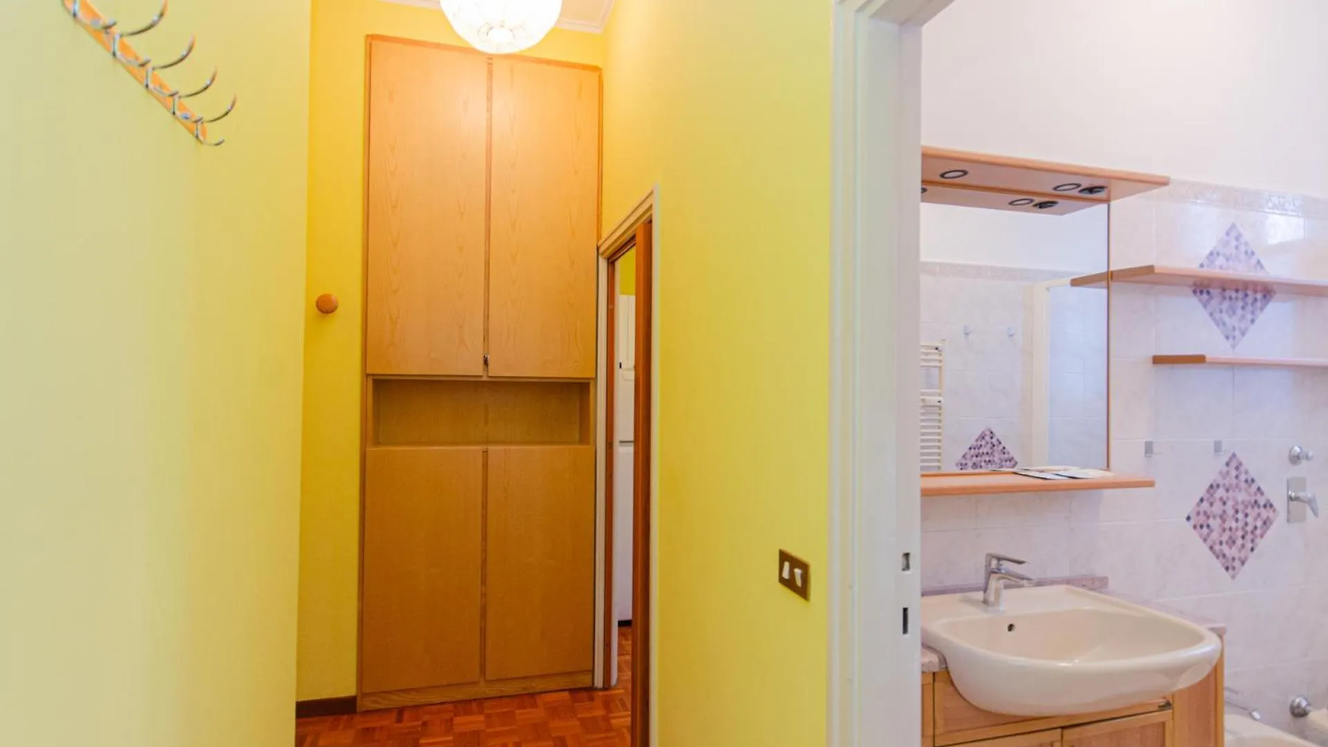 Apartment Dateo Flat Milan Italy