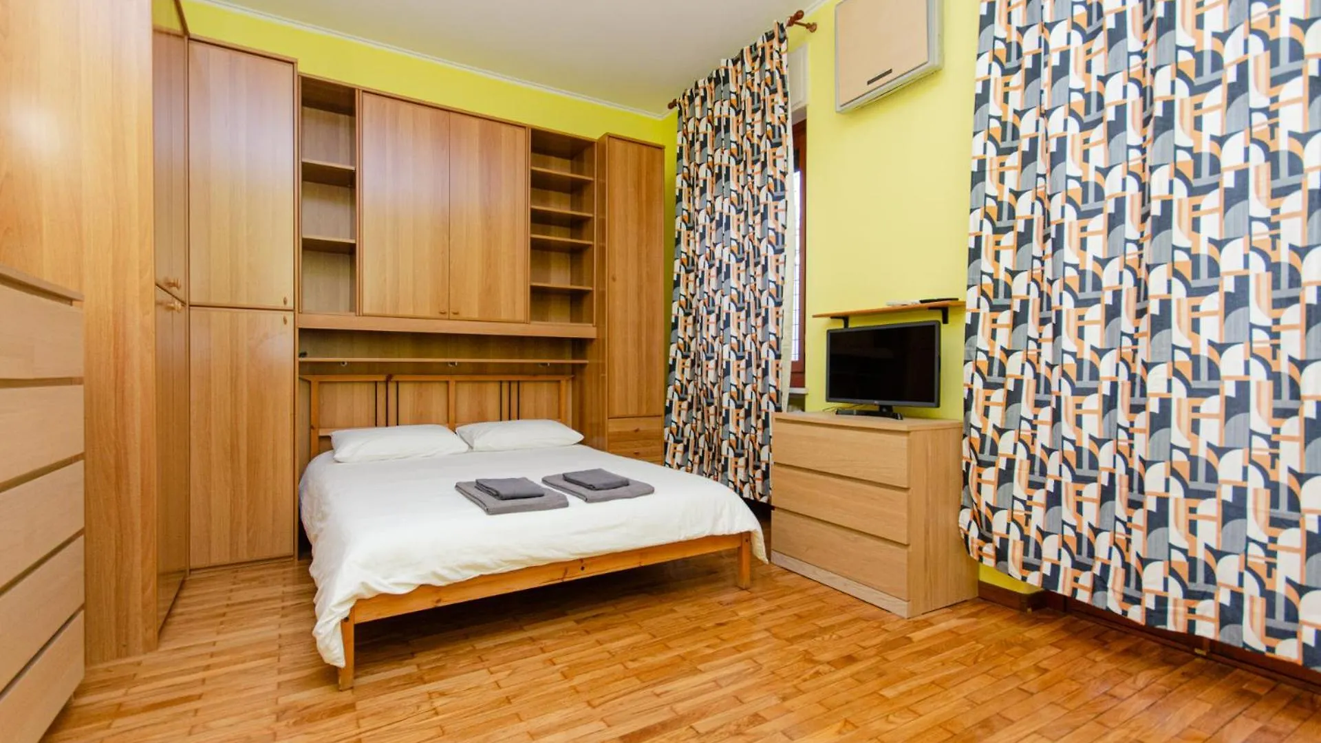 Dateo Flat Milan Italy