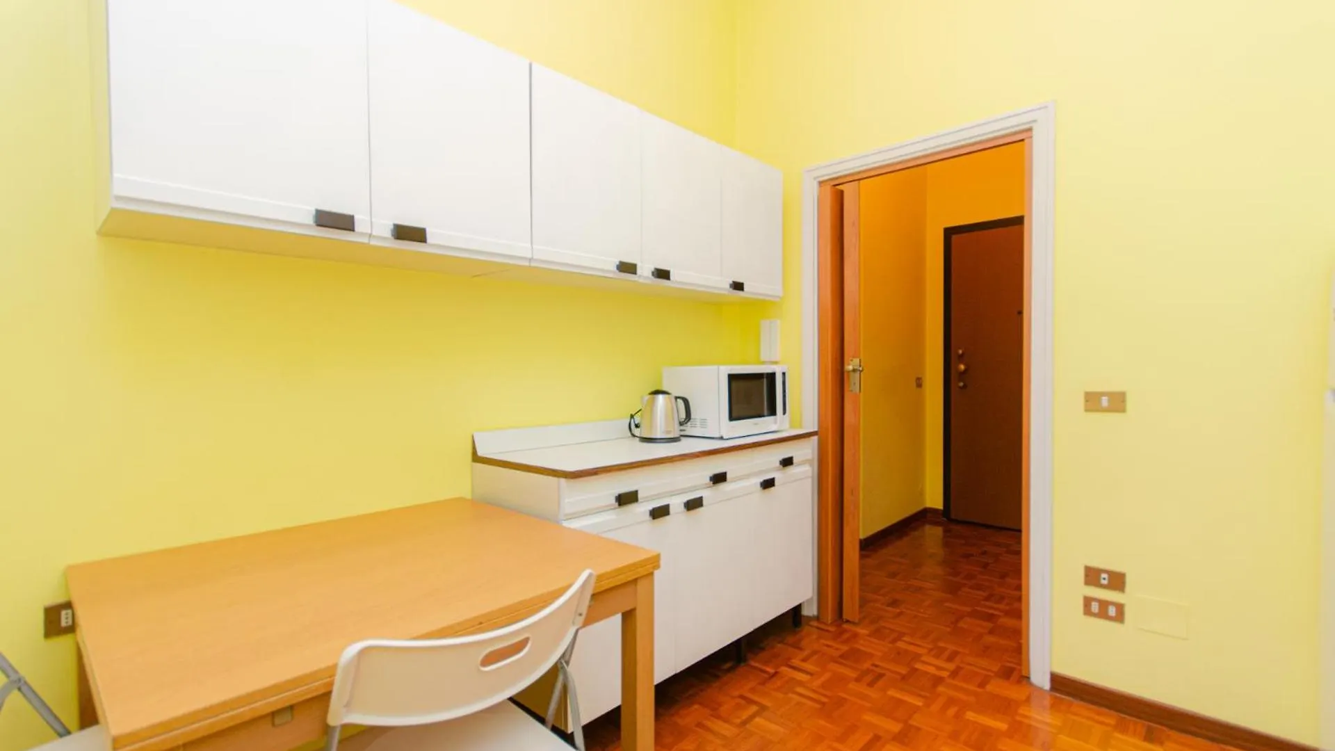 Dateo Flat Milan Apartment